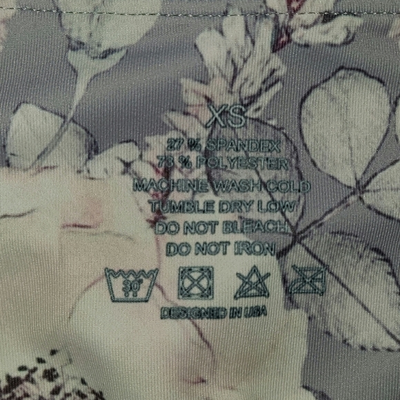 FIGURE SLIM LEGGINGS - Picture 3 of 3